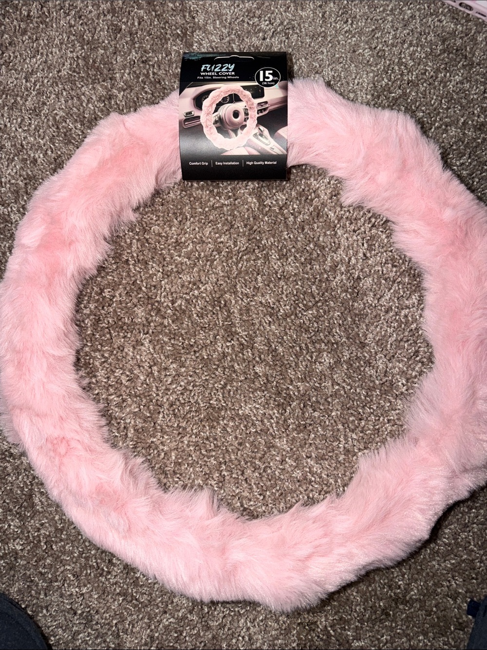 Pink Faux Fur Steering Wheel Cover - Soft Plush Accessory
